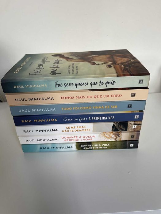 Coleção de livros de Raul Minh'alma