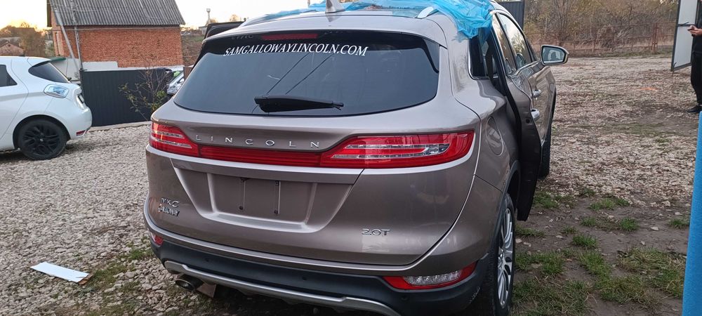 бампер задній lincoln mkc ej7z17810acptm EJ7Z-17810-AA EJ7Z-17810-AB