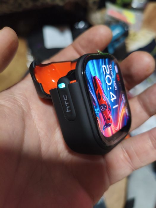 Наушники смарт с переводчиком. HTC, GPS, Amoled