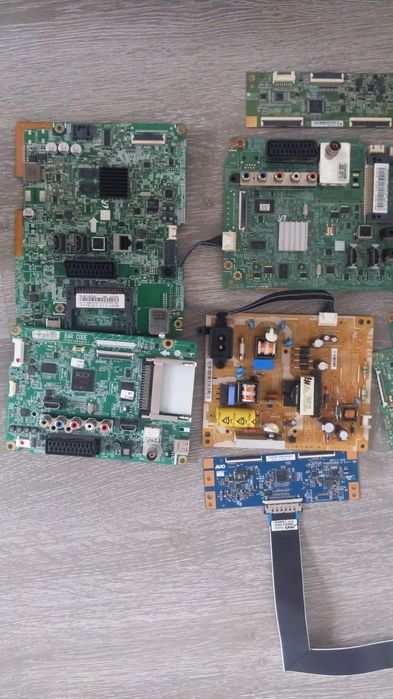 Samsung ue43ru7402, J,H,F  Lg