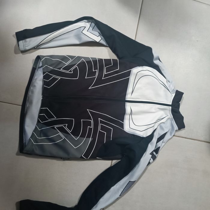 Casacos térmicos e corta vento ciclismo