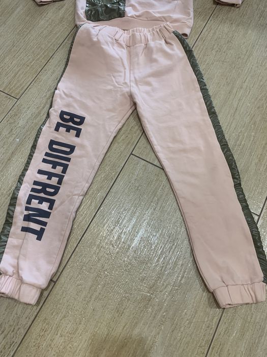 Косюм для дівчинки