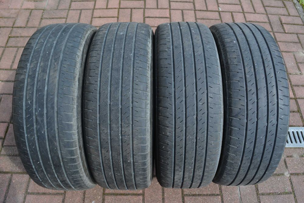 4x 225/60/18 Bridgestone Dueler H/L 33