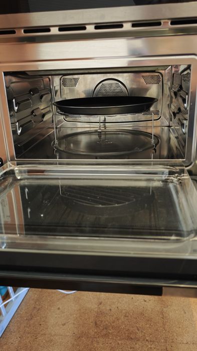 MICROONDAS SMEG Modelo- sc45mcne2