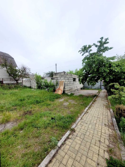 Будинок р-н Паперової фабрики всі зручності