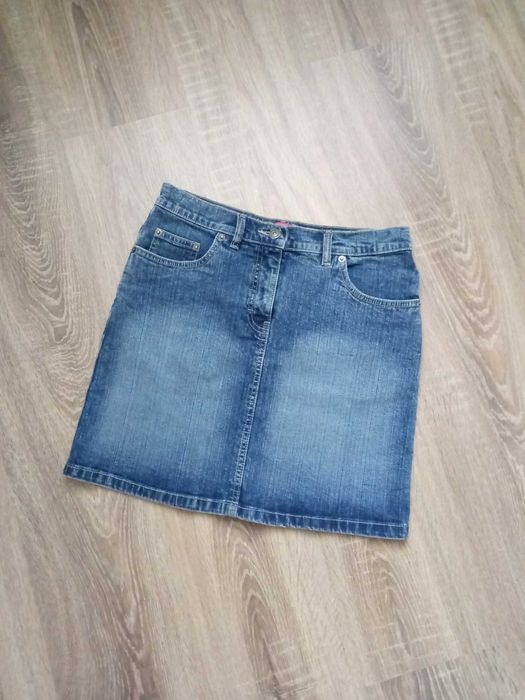 Джинсова спідниця
