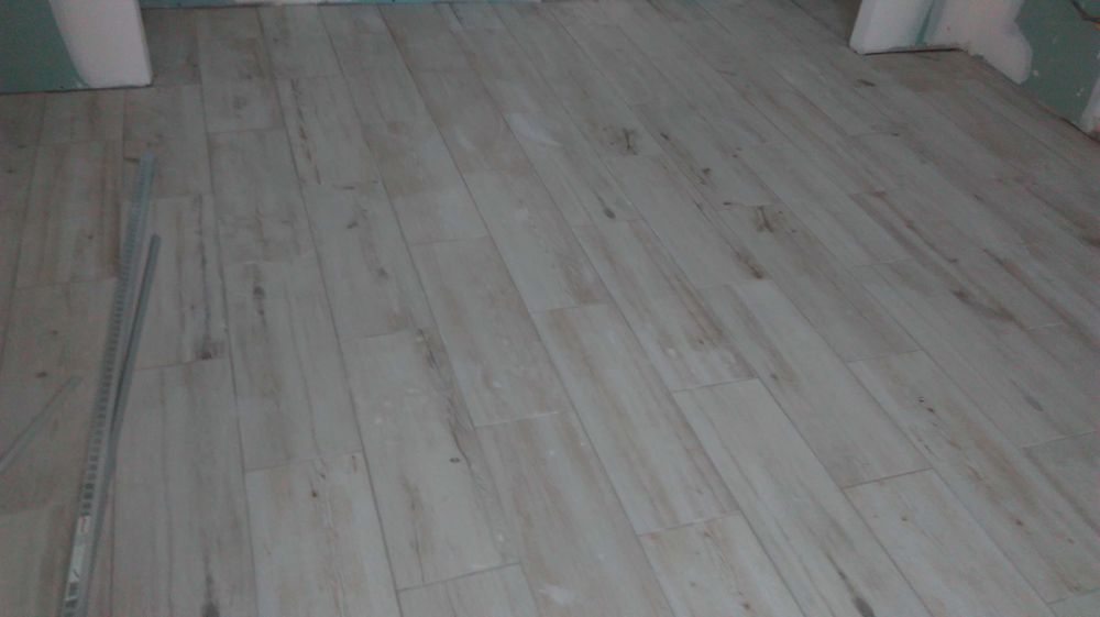 Pintor todos os trabalhos de pintura trolha assentamento de tijoleira e azulejo