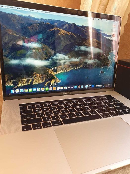 MacBook Pro "15  I7 2.9GHz, 16RAM, 512Gb, 4Gb video