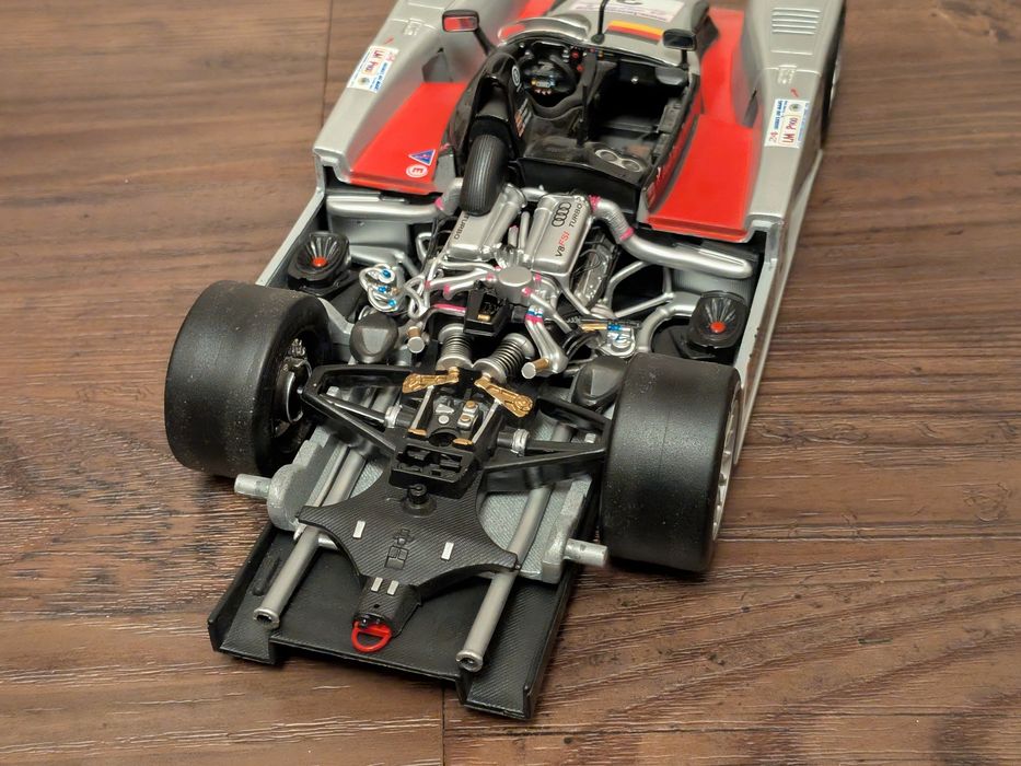 Срочно 1:18 редкие модели maisto audi r8 porsche 911 gt