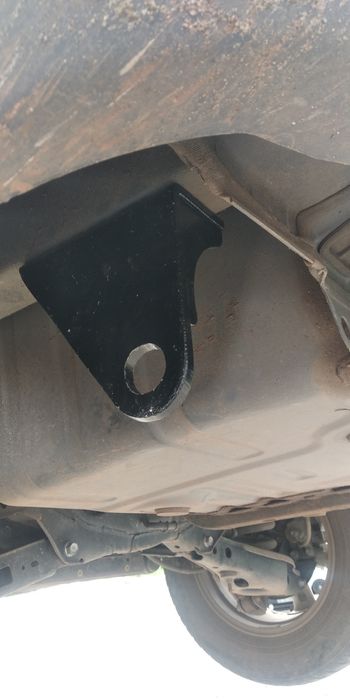 Крюк-серьга буксировочная для TOYOTA RAV4 EV