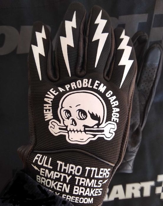 стильные мотоперчатки , комбинированные, перфорация на ладони - ТОП