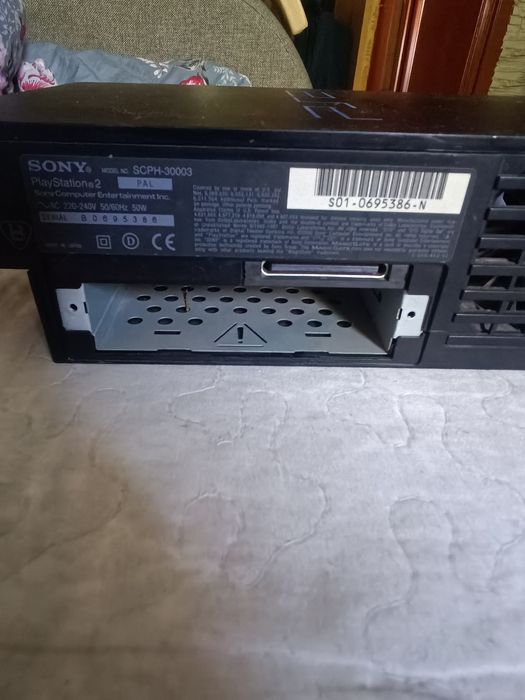 Sprzedam konsole ps2 FAT