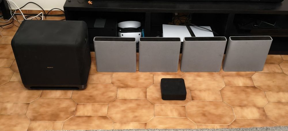 Sony bravia quad a9m2 + subwoofer sw5