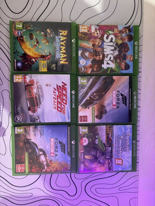 Xbox One X + 2 pady + Gry