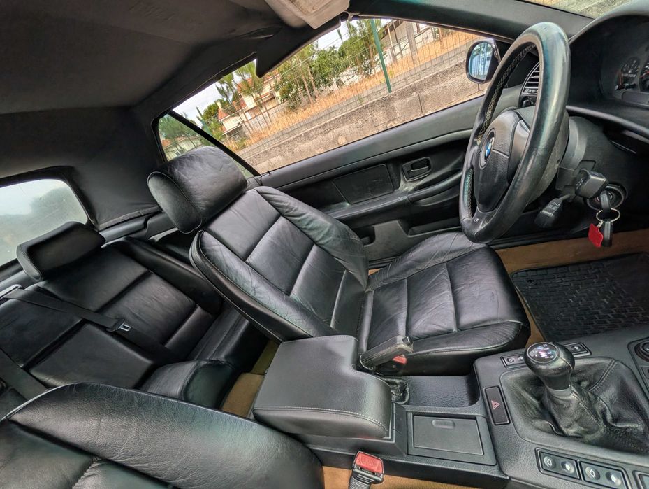 À venda: várias peças para o BMW E36 / 316i e M3 descapotável