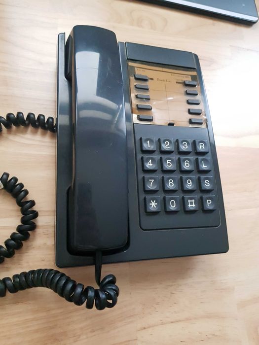 Telefon stacjonarny