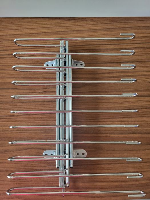 Cabides porta-calças extensíveis