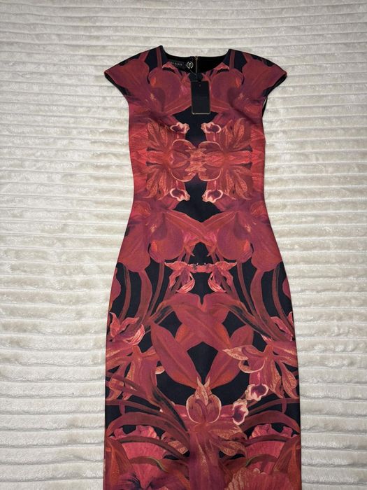 Платье Ted Baker