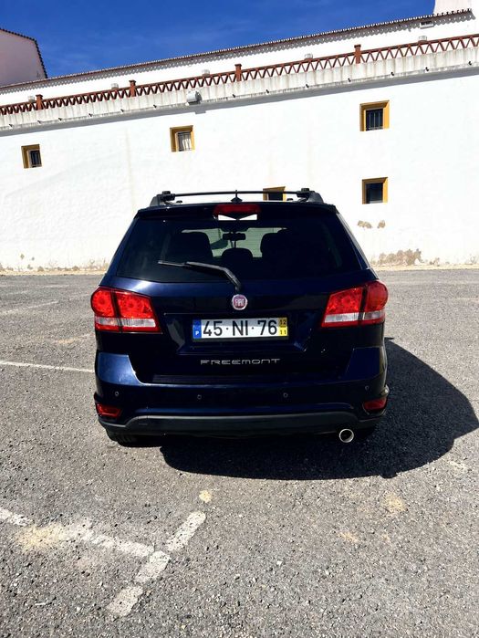 Fiat Freemont 2.0 MultiJet Urban 170cv (7 Lugares) – 2012 – Distribuição Mudada