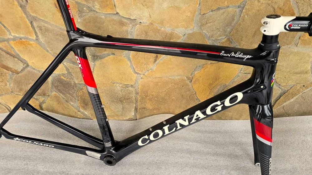 Карбонова шосейна рама Colnago CLX EVO