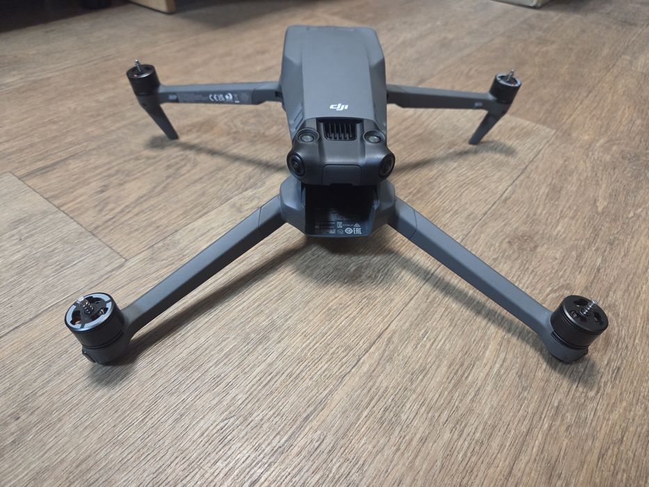 Дрон Mavic 3  б/у гарний стан