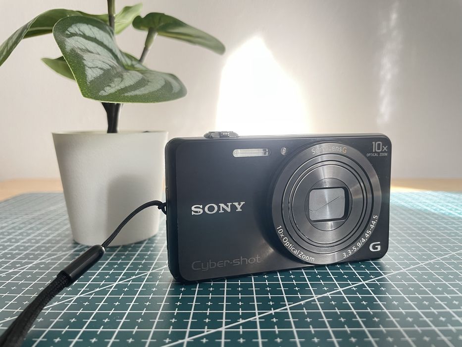 Sony CyberShot WX220