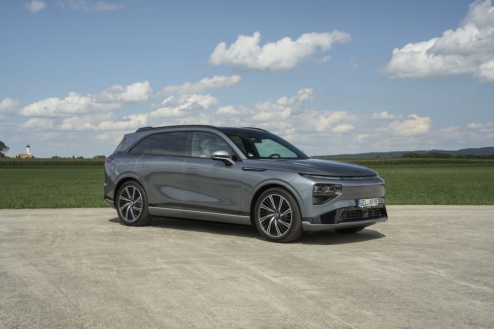 Xpeng G9 79 kWh Standard Range