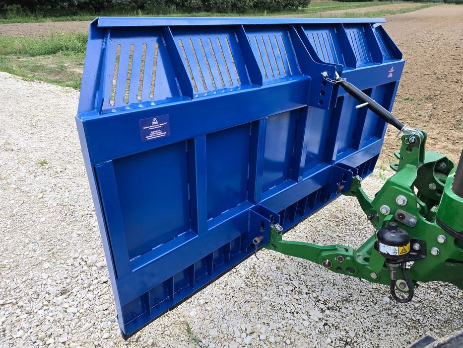 Pług Spych do kiszonki obornika ziemi 250 TUZ lub TUR EURORAMKA WYSOKI