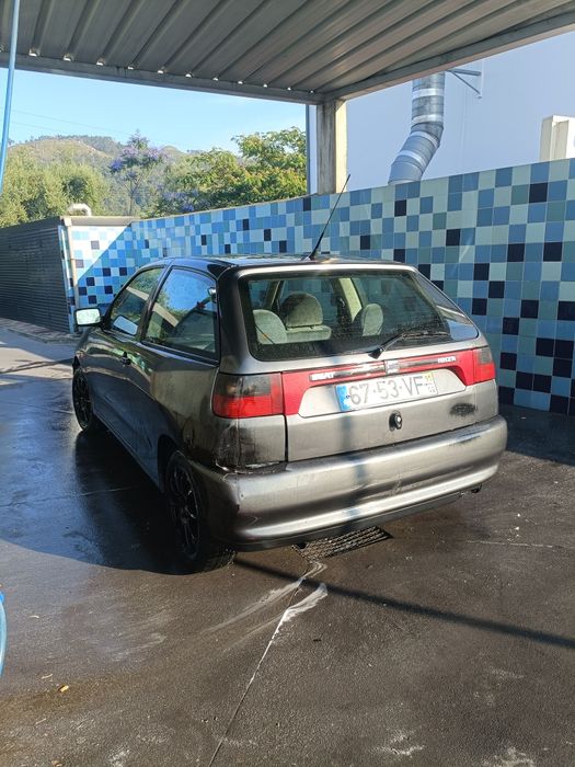SEAT Ibiza 6k3 1.9td 5 lugares
