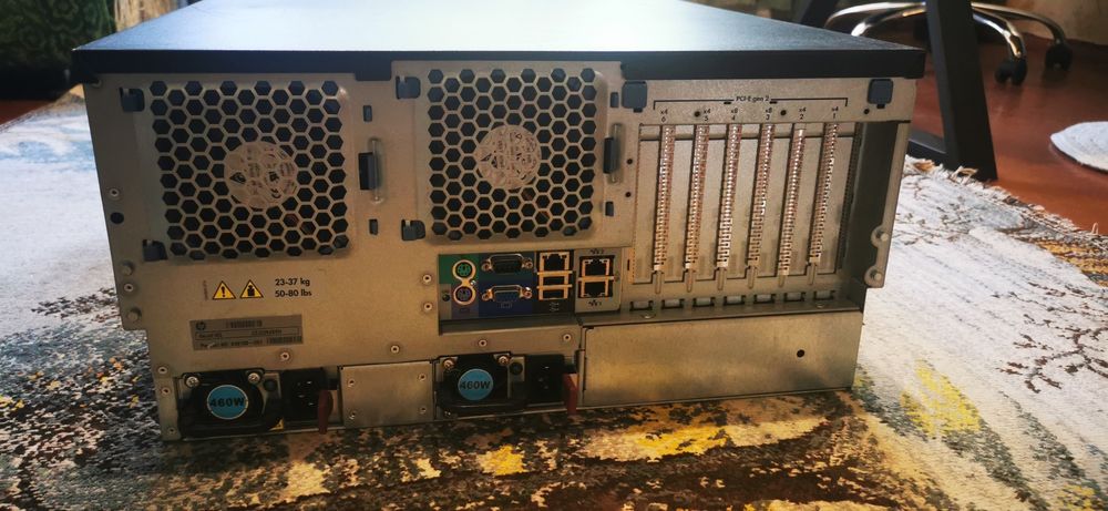 Сервер HP ProLiant ML350 gen6