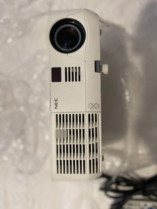 Videoprojector Nec