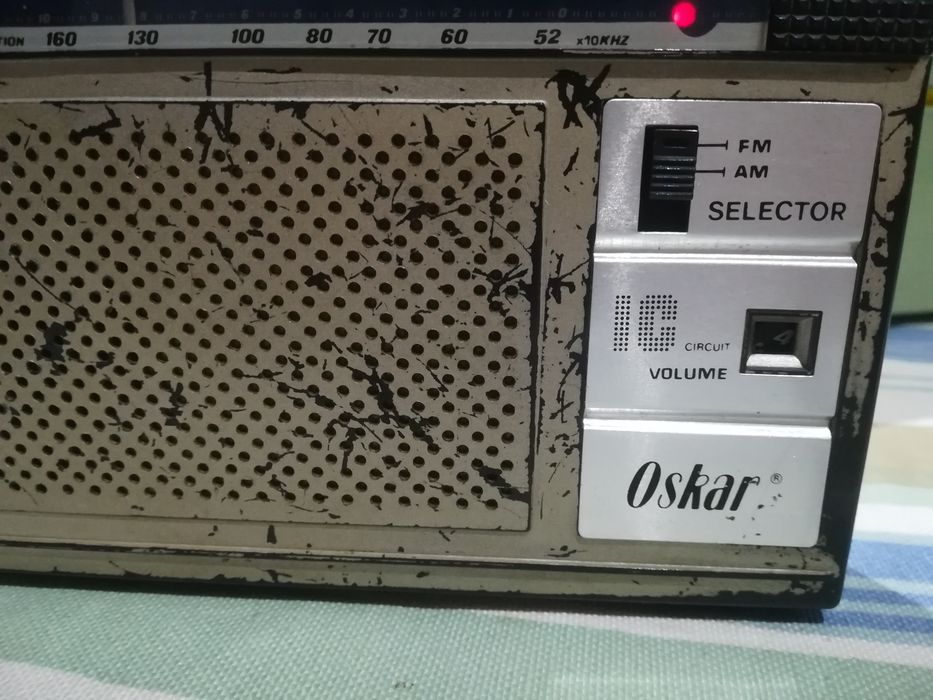 Rádio Oskar pilhas