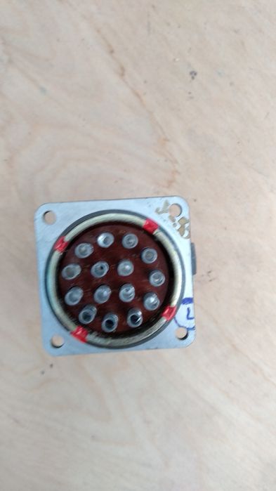 Бензонасос, разъем ВАЗ.