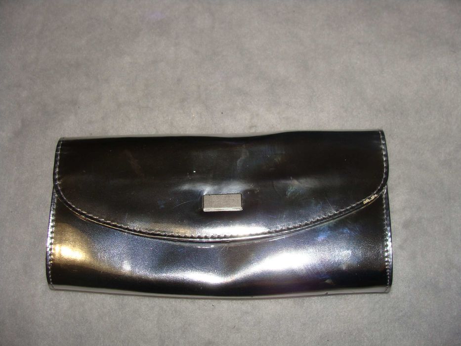 Bolsa Prateada da Oriflame