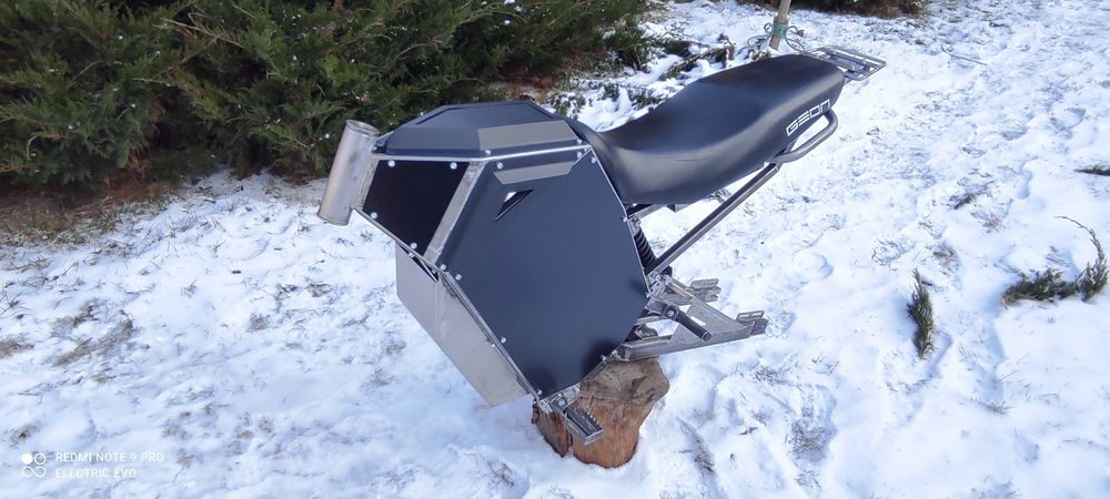 Прострова рама для будівництва електричного байка