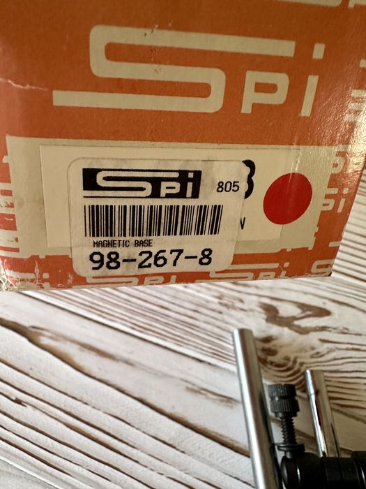 Стойка магнитная стандартная , с возможность изменения формы основания