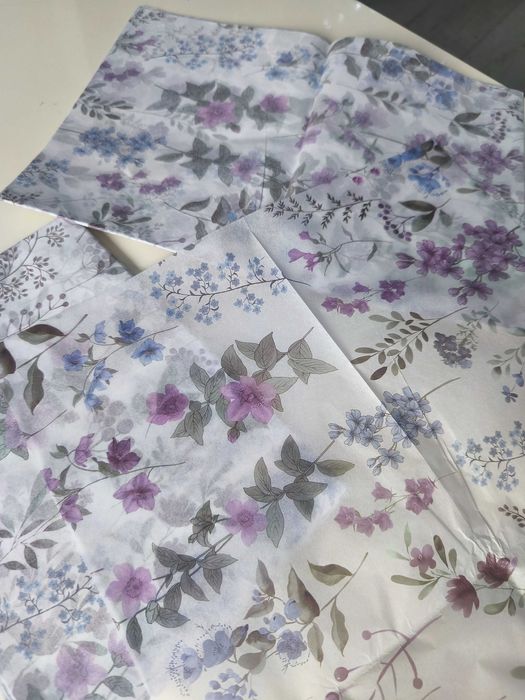 Kwiatowy papier prezentowy