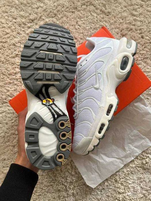 Buty sportowe Nike Air Max TN Plus White R.45