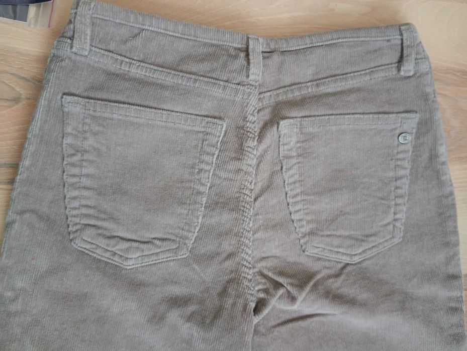 Redstar spodnie sztruksowe damskie bootcut r 28