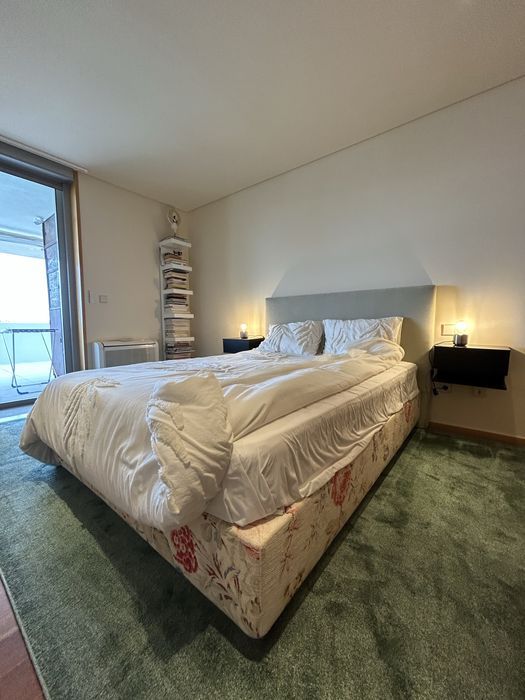 Cama 200x150cm (estrado, colchão e cabeceira)