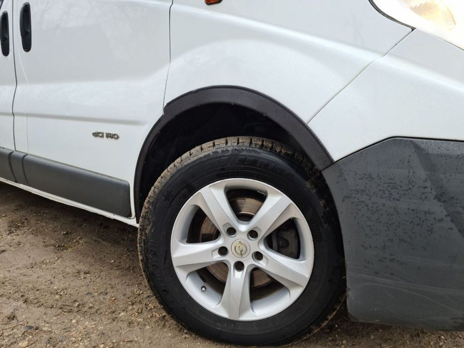 ТОП ПРОПОЗИЦІЯ! Накладки на колісні арки Опель Віваро. Дзвони!