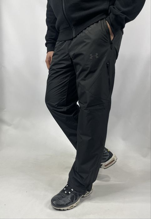 Спортивные мужские штаны плащевка на флисе в топ качестве