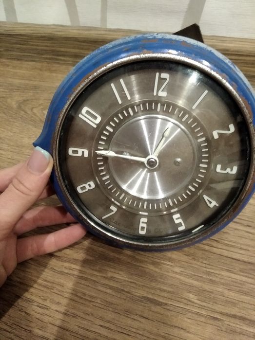 Продам часы Газ-12 ЗиМ
