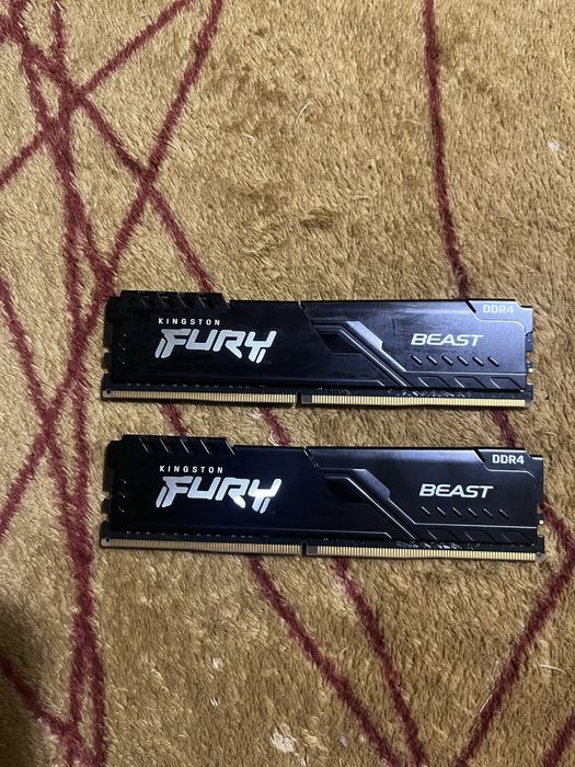 MSI Z390 Tomahawk + Intel Core i7-8700K