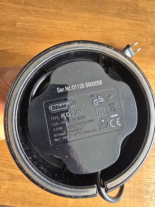 Delonghi młynek do kawy