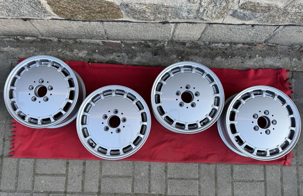 Felgi aluminiowe Mercedes W201 / W124
