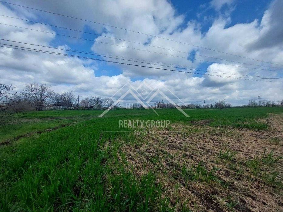 Продаж земельної ділянки 38 соток в с.Лозуватка поблизу річки