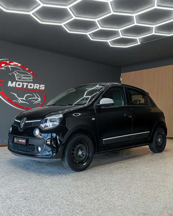 Renault - RENAULT TWINGO — photo 2