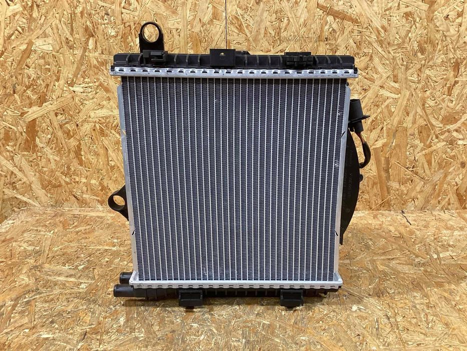 intercooler kompletny strona lewa porsche taycan 9j1 9j1121383 9j1121673a