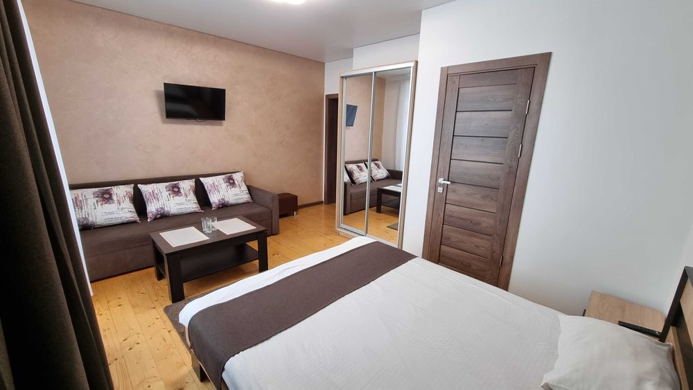 Сучасний готель СПА Садиба "Вілла Софія" з  БАСЕЙНОМ Карпати, Буковель